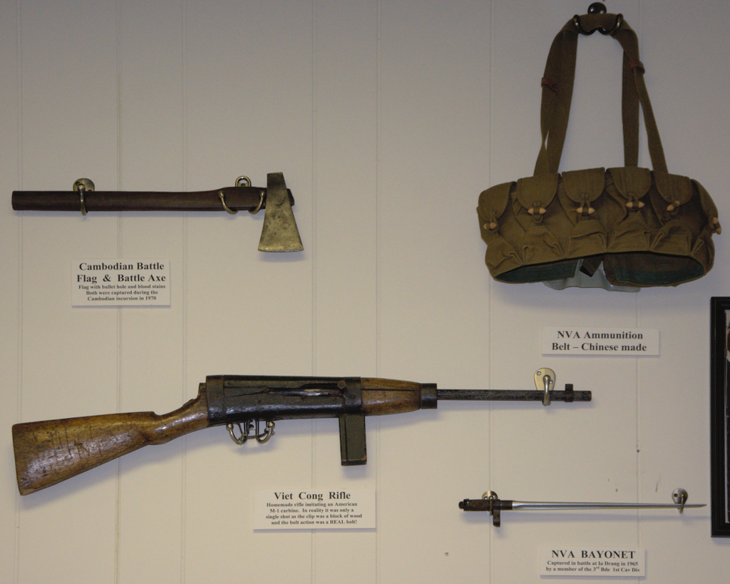 cambodian-and-vietnamese-weapons-maine-military-museum