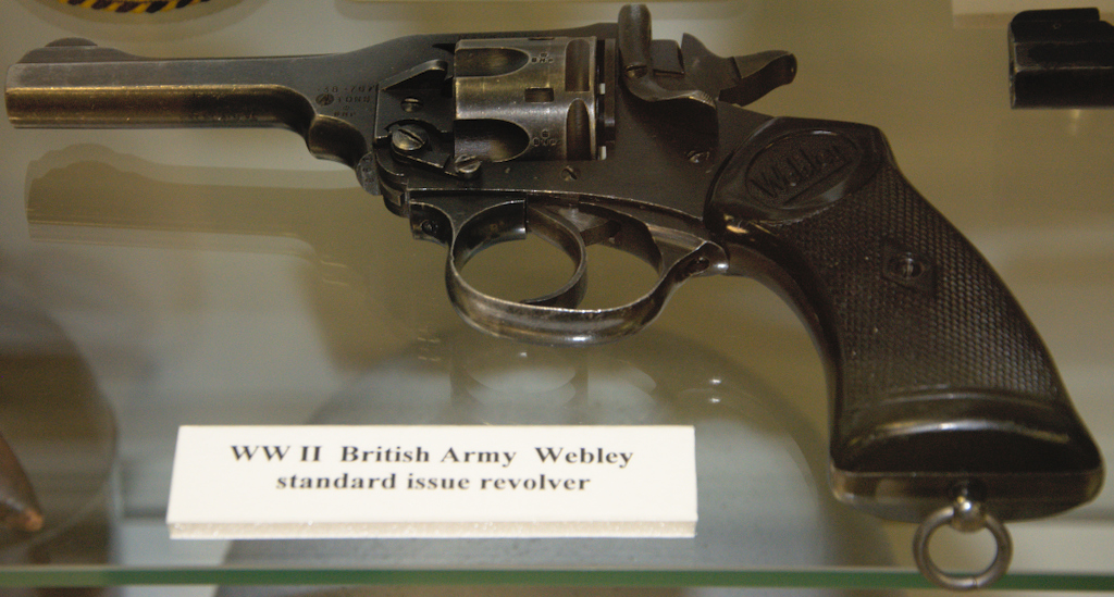 world-war-ii-british-army-webley-standard-issue-revolver-maine